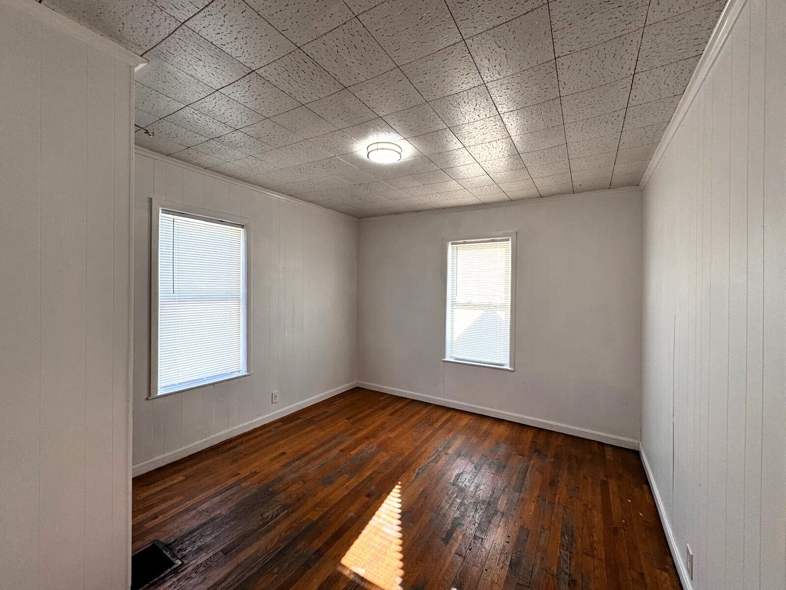 Building Photo - 11 Fairmont Pl