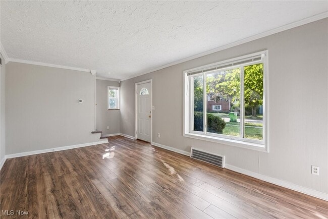 Building Photo - 20891 Priday Ave