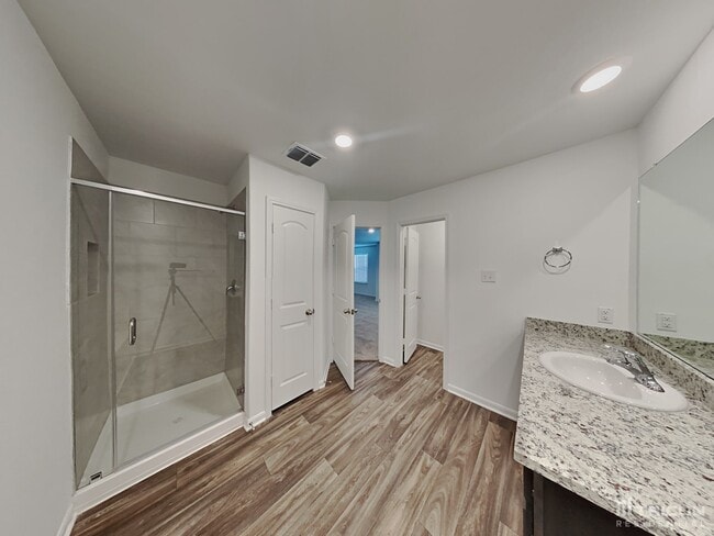 Building Photo - 4007 Trail de Paris
