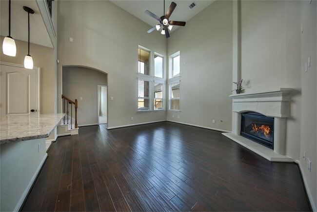 Building Photo - 19406 Blueberry Cedar Dr