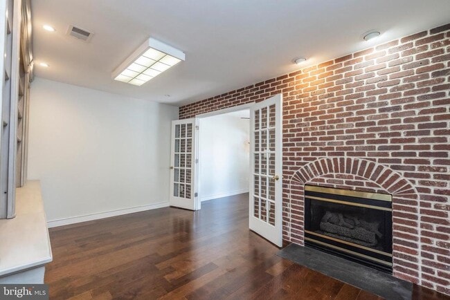 Building Photo - 44179 Paget Terrace