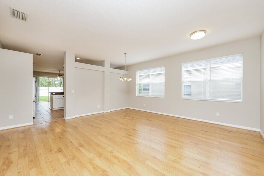 Building Photo - 13043 Terrace Springs Dr