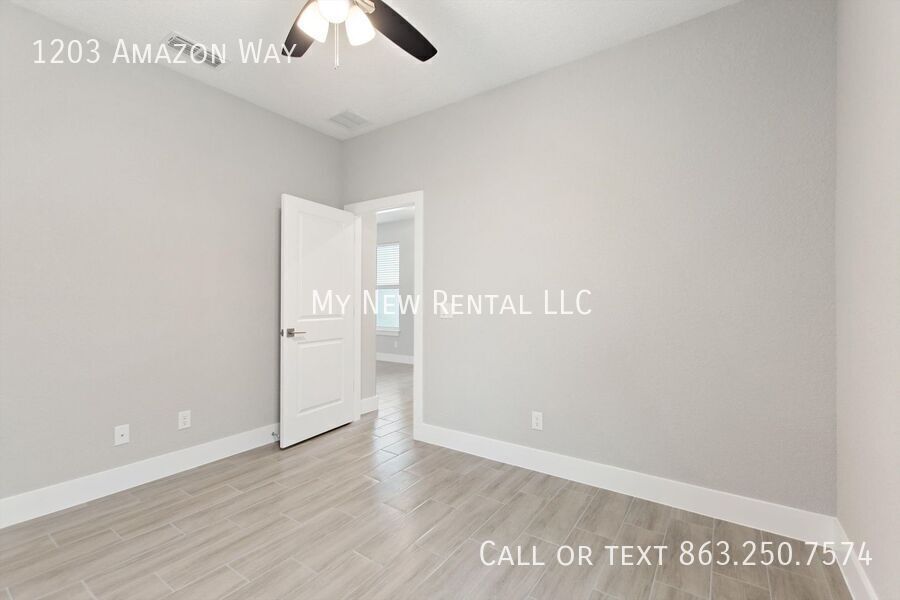 Building Photo - 1203 Amazon Way