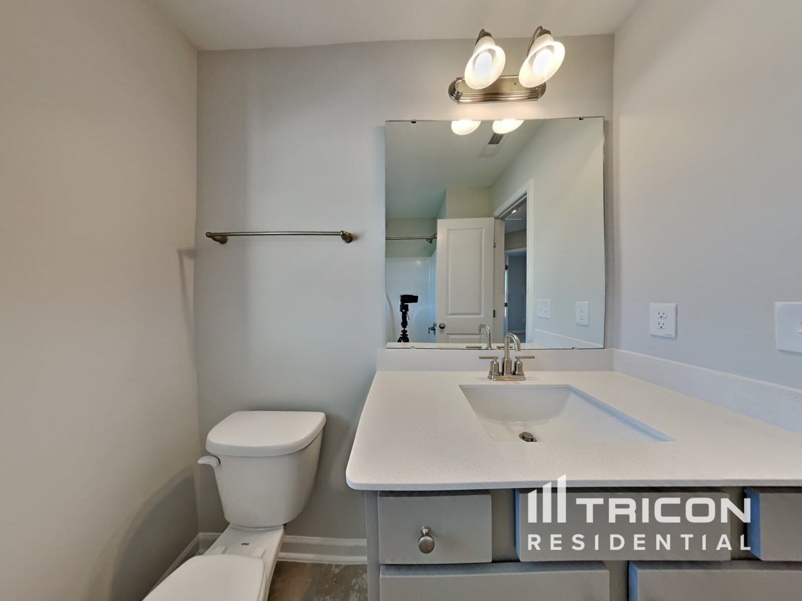 Building Photo - 137 Sawyer Ml Dr