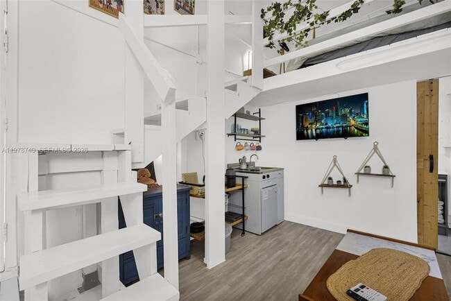 Building Photo - 274 NW 43rd St