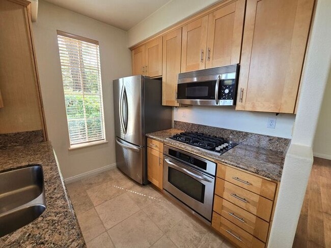 Building Photo - Private Ground-Level Condo in the Heart of Carmel Valley