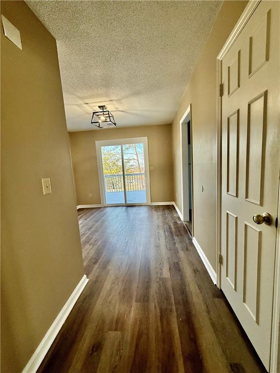 Building Photo - 1559 Cedar Bluff Trail