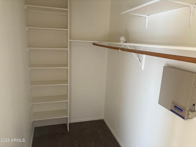 Building Photo - 4661 W Whitten St