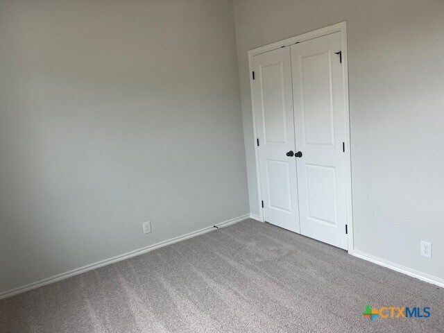 Building Photo - 105 Beveridge Rd