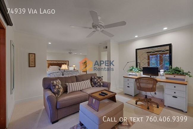 Building Photo - 74939 Vía Lago