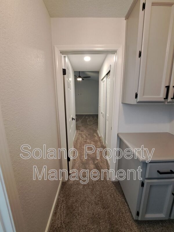 Building Photo - 357 Shannon Dr