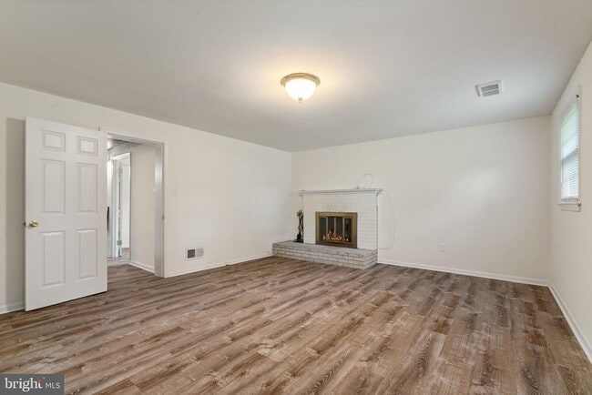 Building Photo - 8341 Carnegie Dr