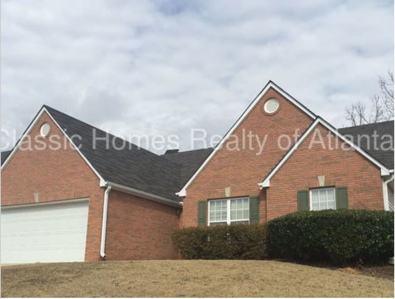 Primary Photo - 2336 Pettit Dr