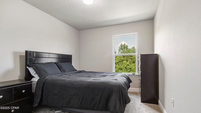 Building Photo - 5840 Callaway Cir