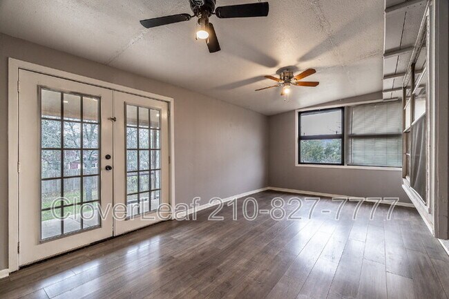 Building Photo - 5017 Cherry Tree Dr