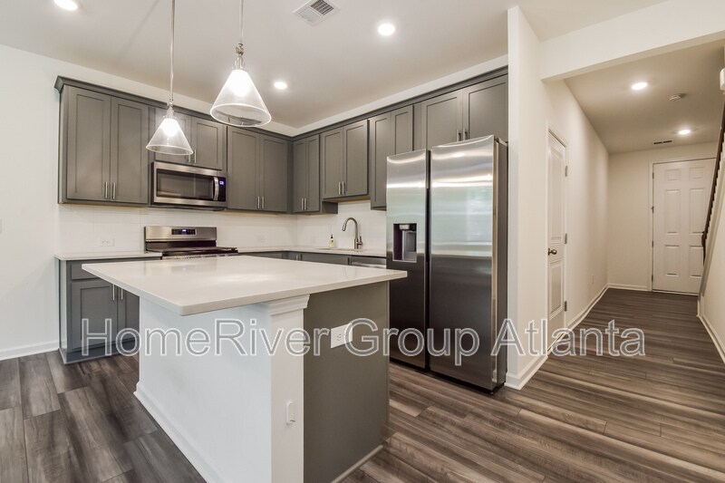 Building Photo - 1505 Albert Ln NW
