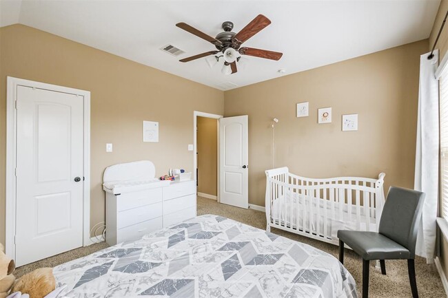 Building Photo - 28806 Crested Butte Dr