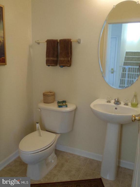 Building Photo - 42555 Pelican Dr