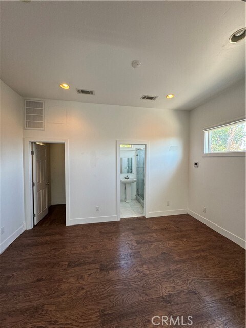 Building Photo - 7825 Danner Ct