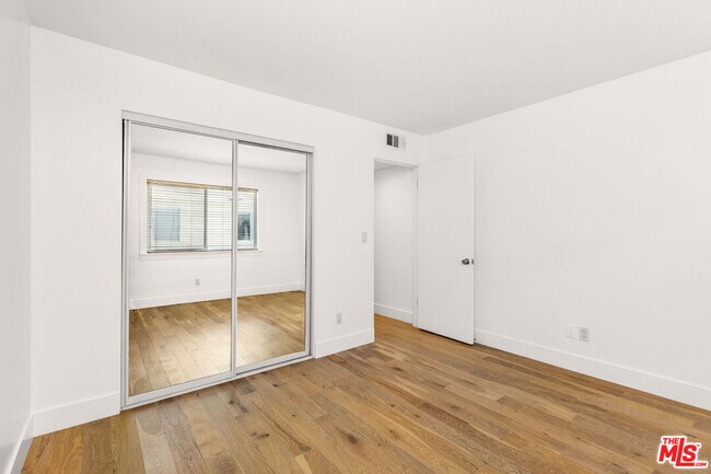 Building Photo - 13107 Mindanao Wy