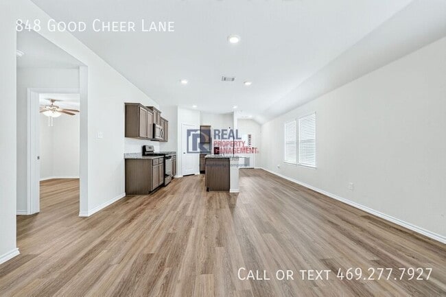Building Photo - 848 Good Cheer Ln