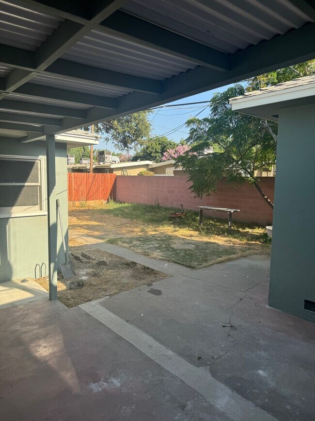 Building Photo - Charming 3-Bedroom Home in Downtown La Verne