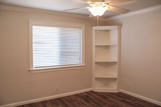 Building Photo - RENOVATED 3-BEDROOM IN REDLAND RANCH, NORT...