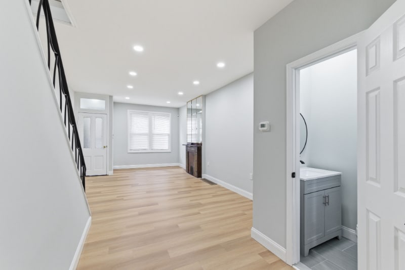 Building Photo - 2125 N 28th St