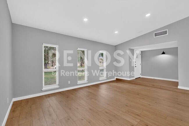Building Photo - Renovated in Allen Ready to Be Your Home
