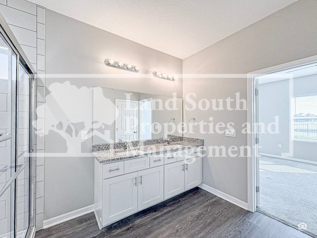 Building Photo - 3454 Cup Dr