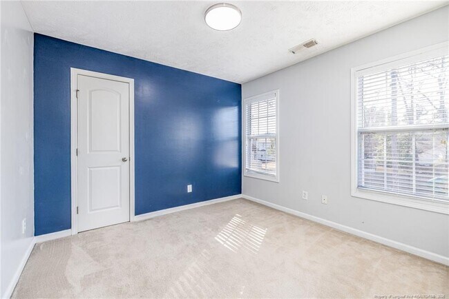 Building Photo - 3320 Benson Pl