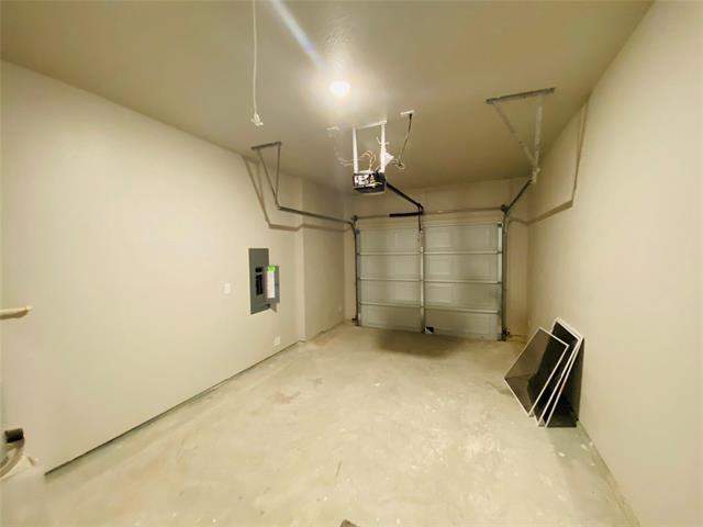 Building Photo - 4202 Henderson St