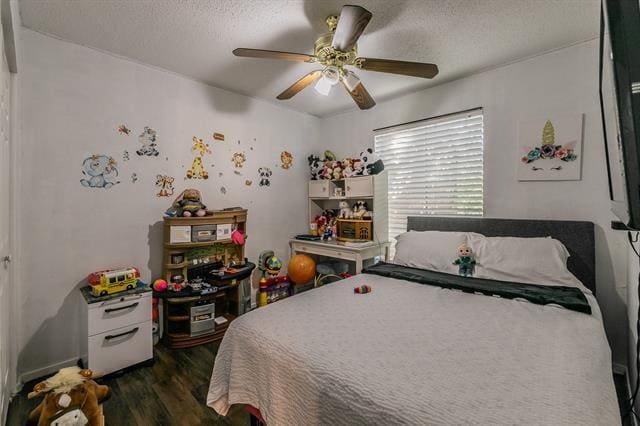 Building Photo - 4535 Alamosa St