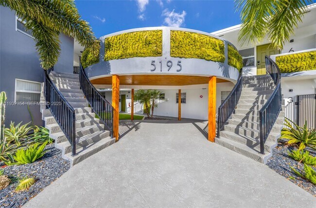 Building Photo - 5195 NE 18th Ave