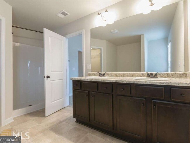 Building Photo - 1074 Mcconaughy Ct