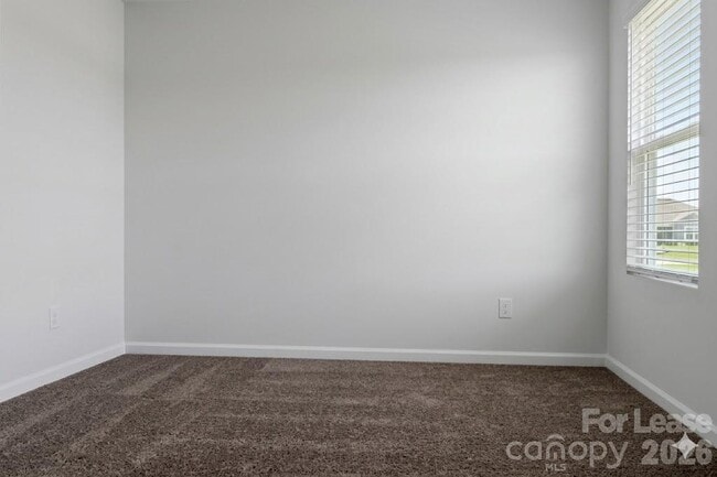 Building Photo - 1215 Nesters Store Pl SW