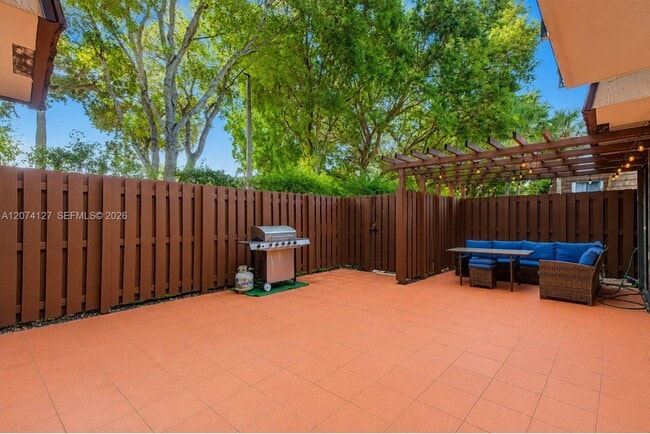 Building Photo - 804 SW 119th Way