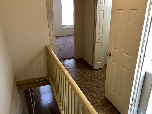 Building Photo - 1120 Washington Blvd