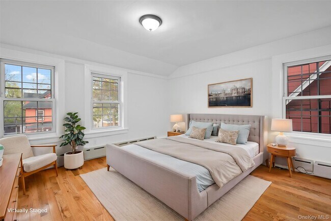 Building Photo - 20 Overhill Pl