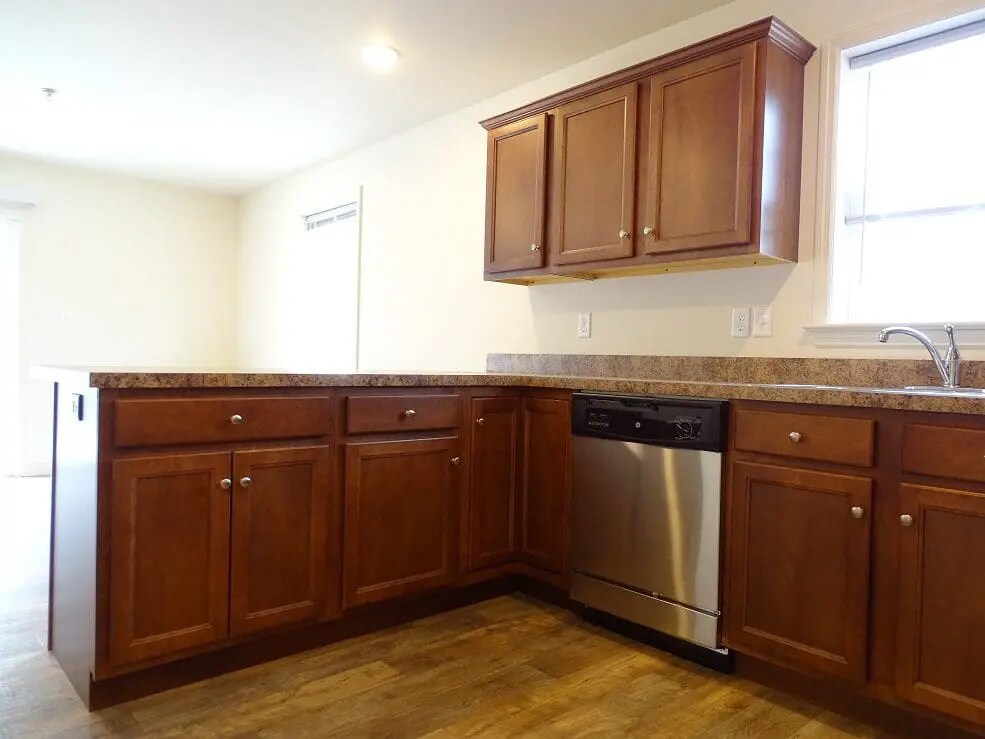 Building Photo - 256 Wildflower Dr