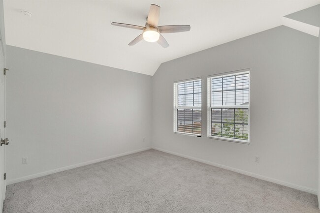 Building Photo - 17629 Shafer Dr