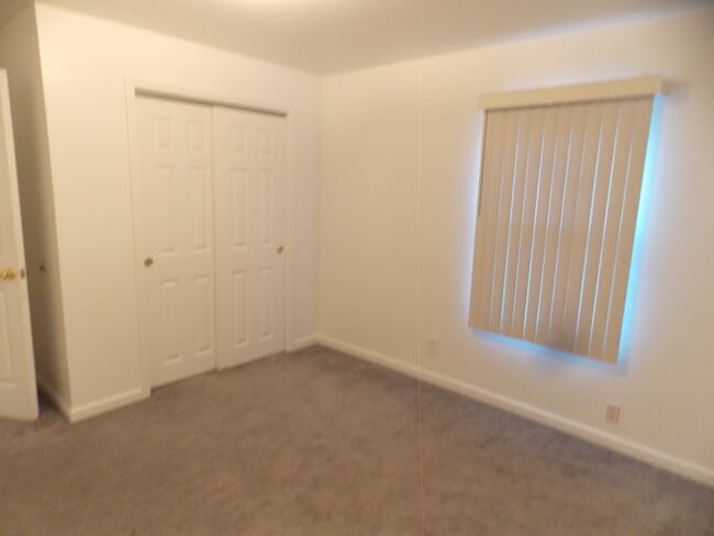 Building Photo - 8795 Main St