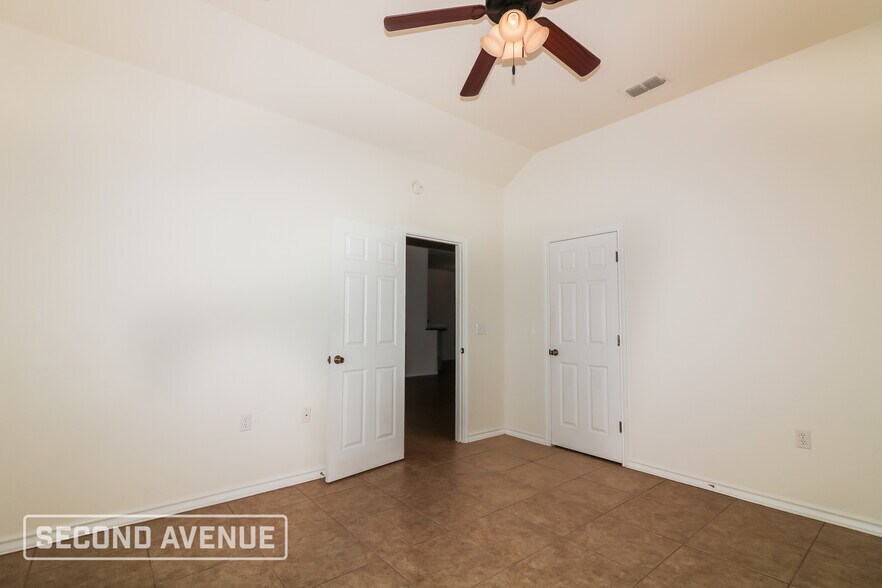 Building Photo - 3614 Giants Drive