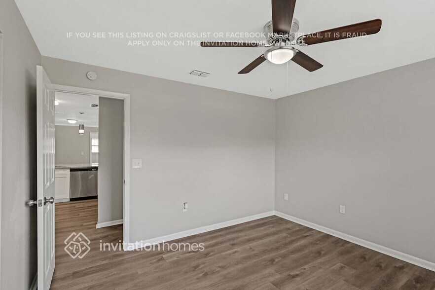 Building Photo - 10419 Keystone St