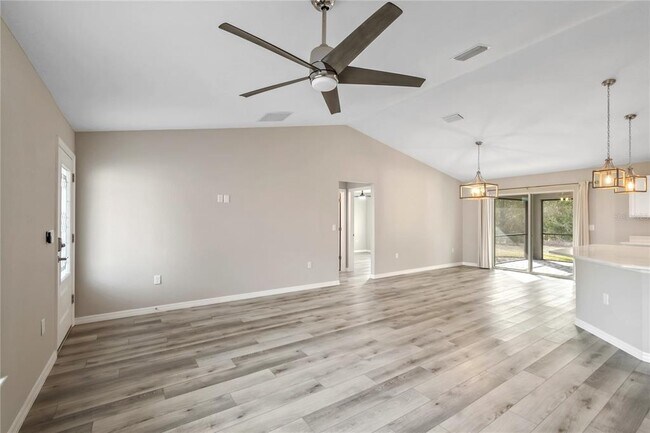 Building Photo - 7052 SW 179th Ct Rd