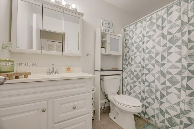 Building Photo - 6553 NW 99th Ave