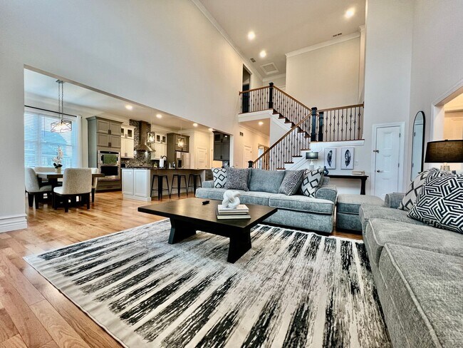 Building Photo - NEW, big, beautiful, Executive Home Libert...