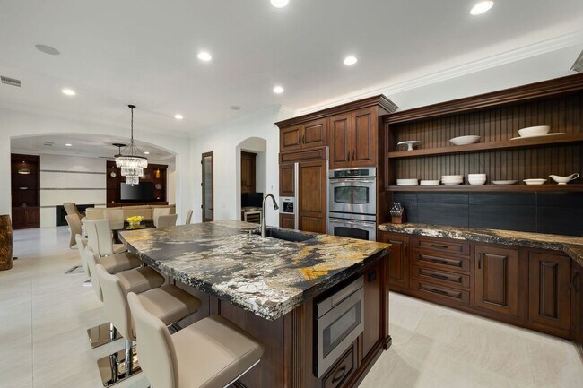 Building Photo - Villa Marbella Getaway w/ Pool & Spa