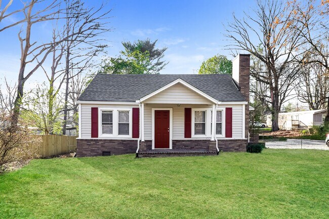 Building Photo - 177 Half Circle Ln