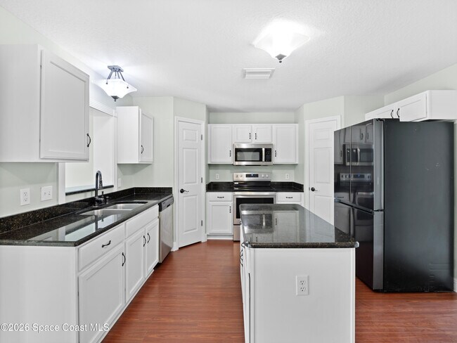 Building Photo - 2784 Snapdragon Dr NW